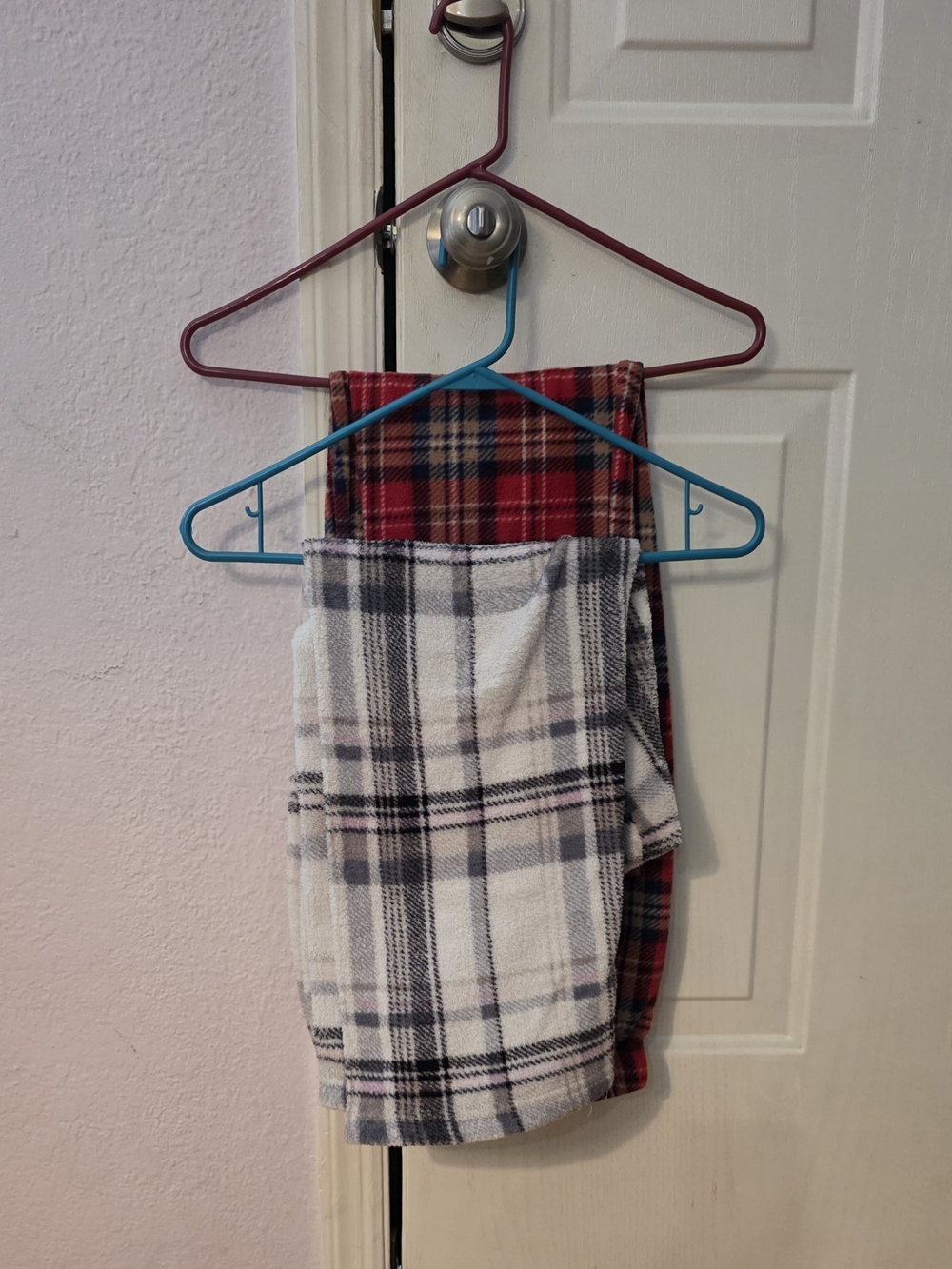 NWOT- 2 Jolly Jammies Plaid Women's Pajama Pants - White & Red